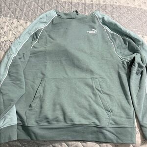 Puma Women's Mint Green Sweatshirt